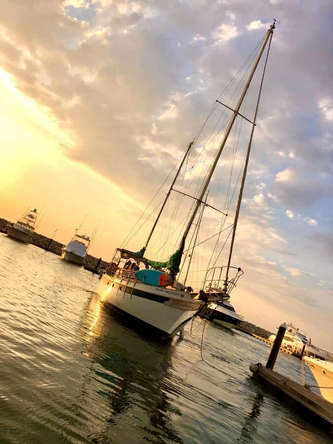 Tour en Velero a Bahía Concha Parque Tayrona - Service, language, and the human side of sailing days