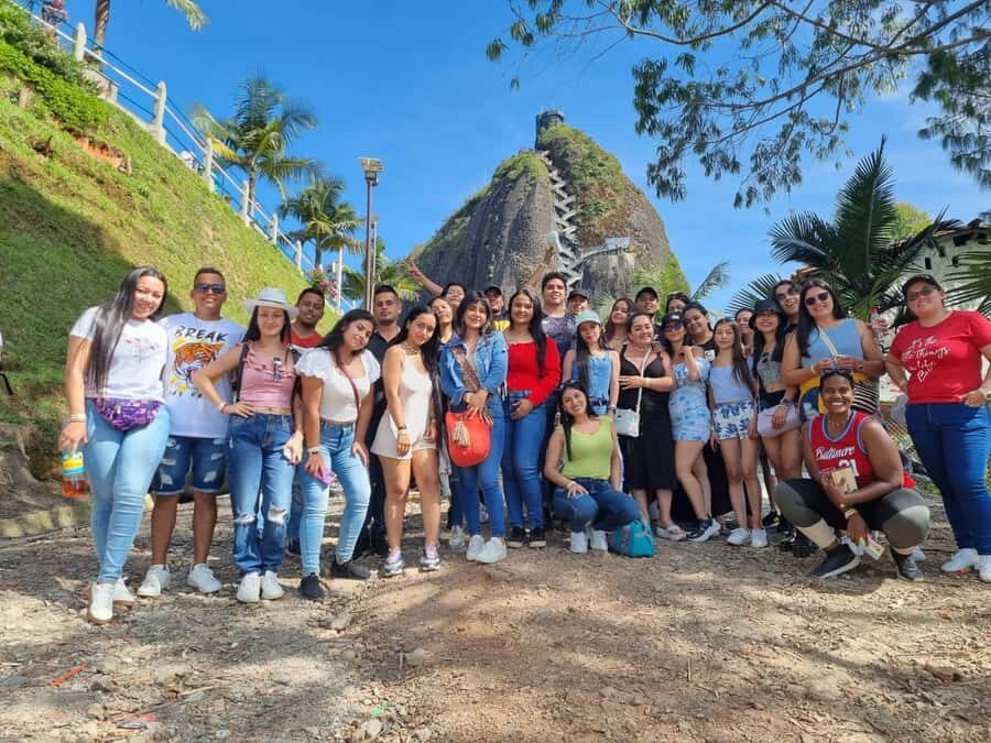 Tour Guatapé - Piedra del Peñol with departure from Medellín - Key moments you’ll remember most