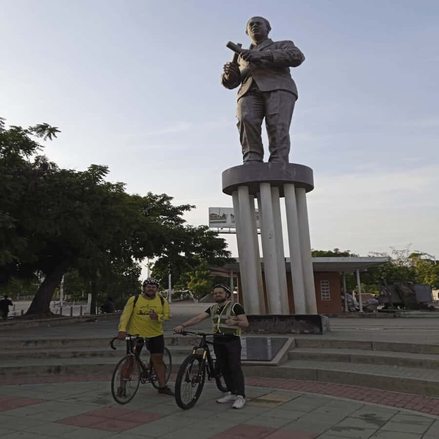 Tour in bike in Barranquilla - Meeting at Litomarket and getting started without stress