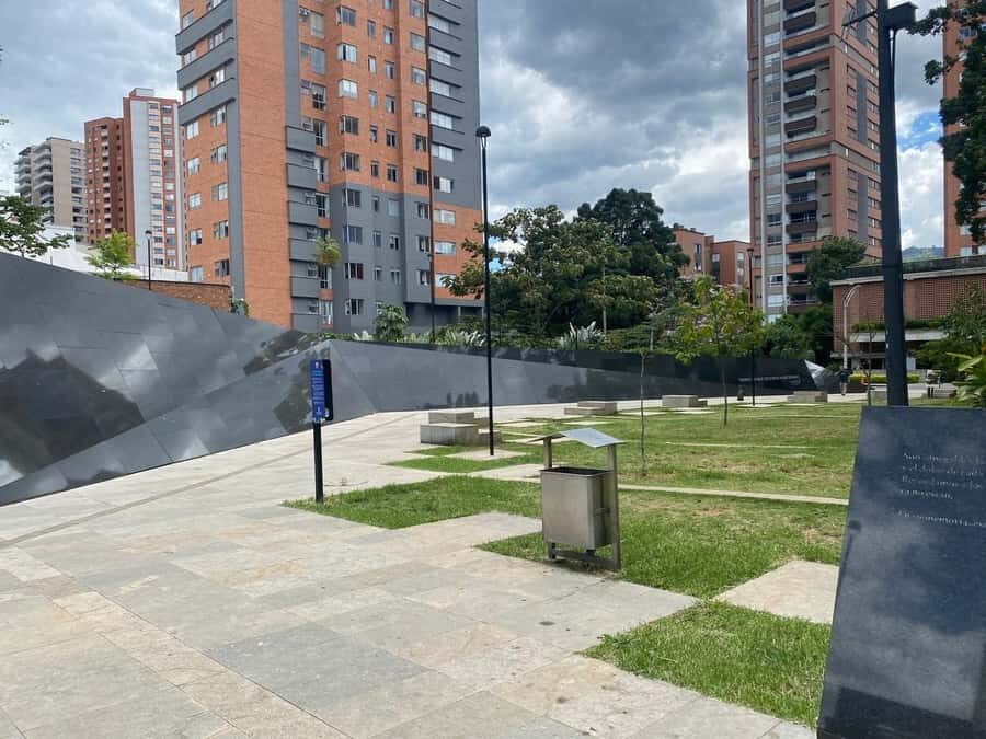 Tour Medellín: Pablo Escobar and Commune 13 - Comuna 13 Today: Resilience and Hope After One of Medellín’s Toughest Periods