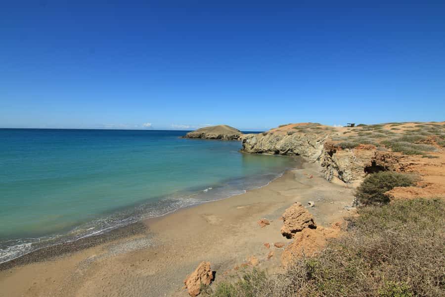 Tour to Punta Gallinas with Cabo de la Vela 3 Days - Sleeping in hammocks or a room: what comfort really means here