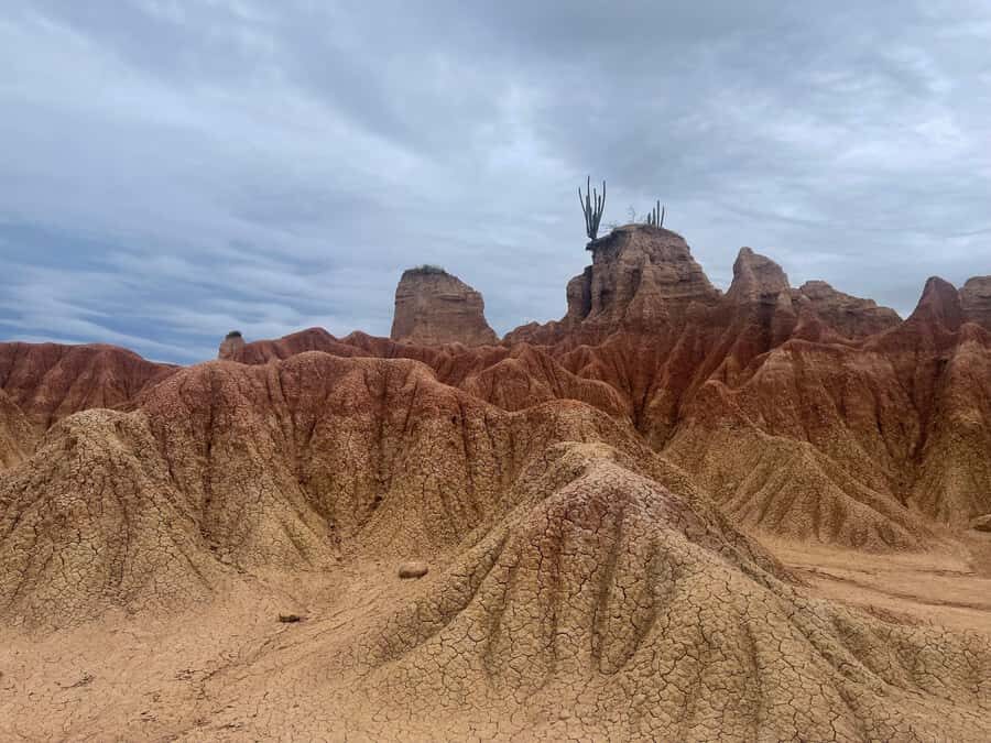 Villavieja: Tatacoa Desert Horseback Riding Tour - Private group benefits: calmer pace, easier photos, more comfort