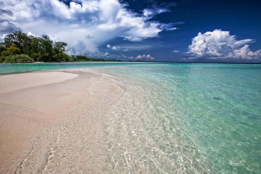 VIP 5 islands w.lunch,rum,vodka, beer, snorkeling, plankton - Key things to know before you go