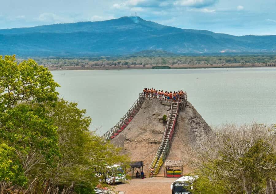 Volcan del Totumo + Playa + Piscina - FAQ